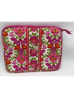 Vera Bradley Multicolor Cotton Quilted Floral Laptop Sleeve Zipper Tech Case Bag